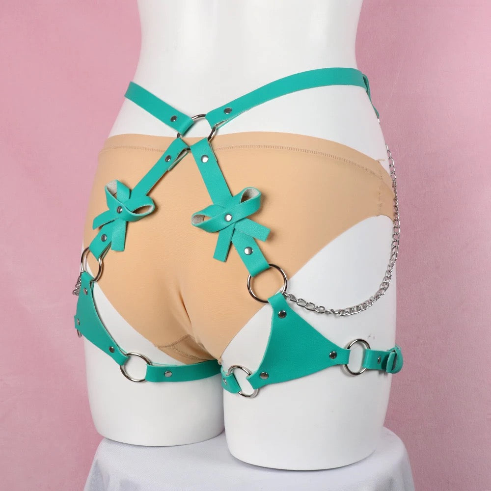 Pastel Pink Vegan Leather Chest Harness – DDLGVerse