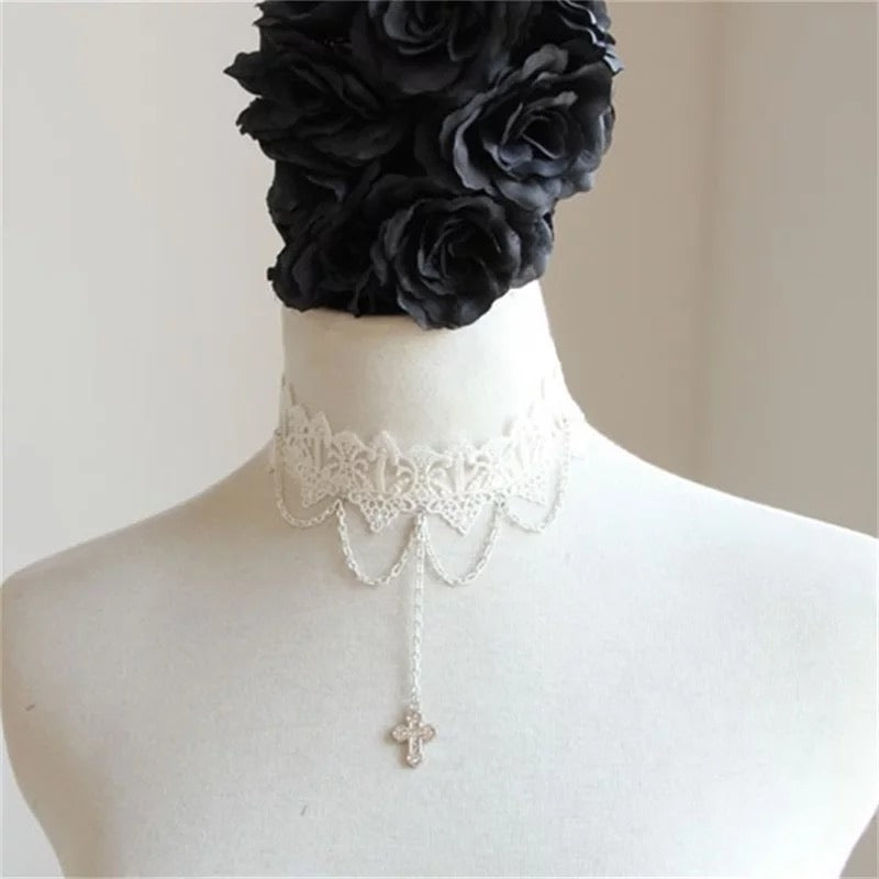 Gothic Lace Collar