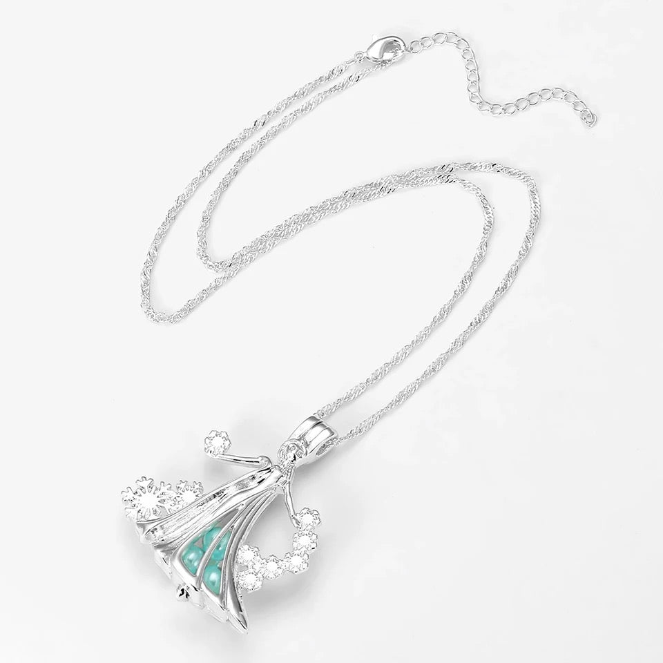 DDLGVERSE Elsa Jewelled Necklace Full Length Chain