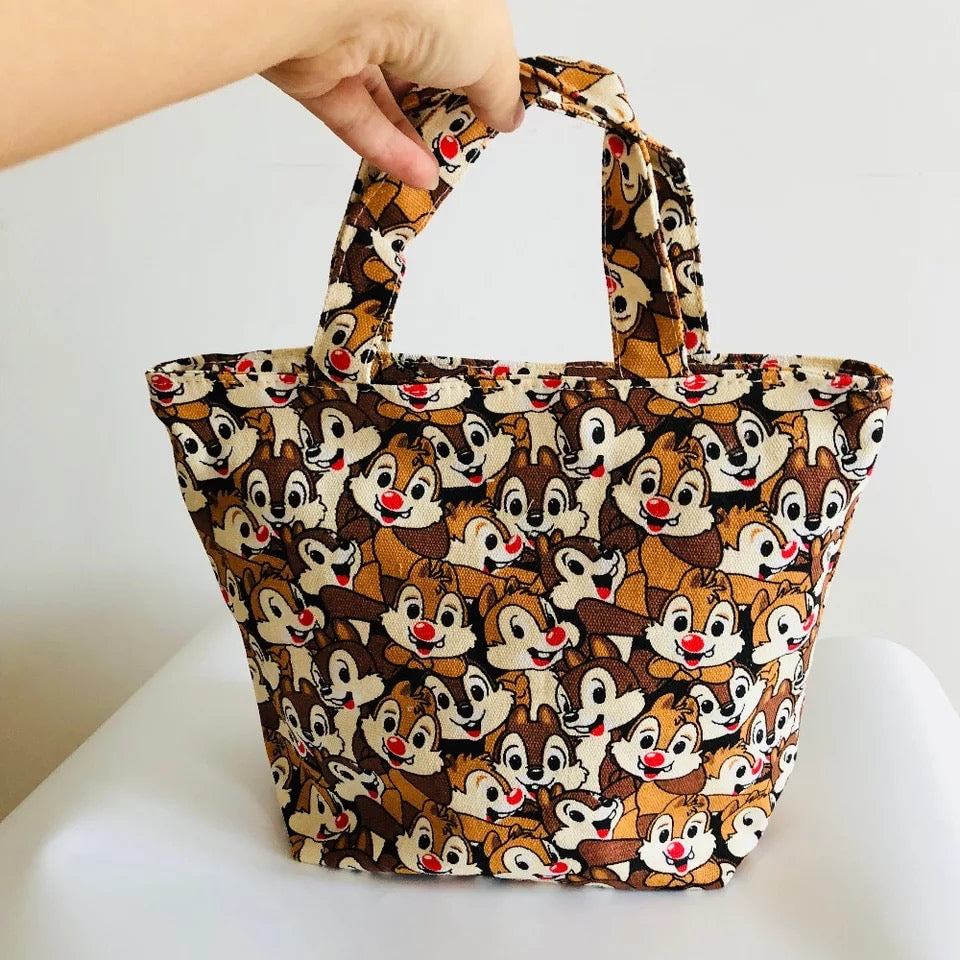 DDLGVERSE Chip n Dale Lunch Bag Full View