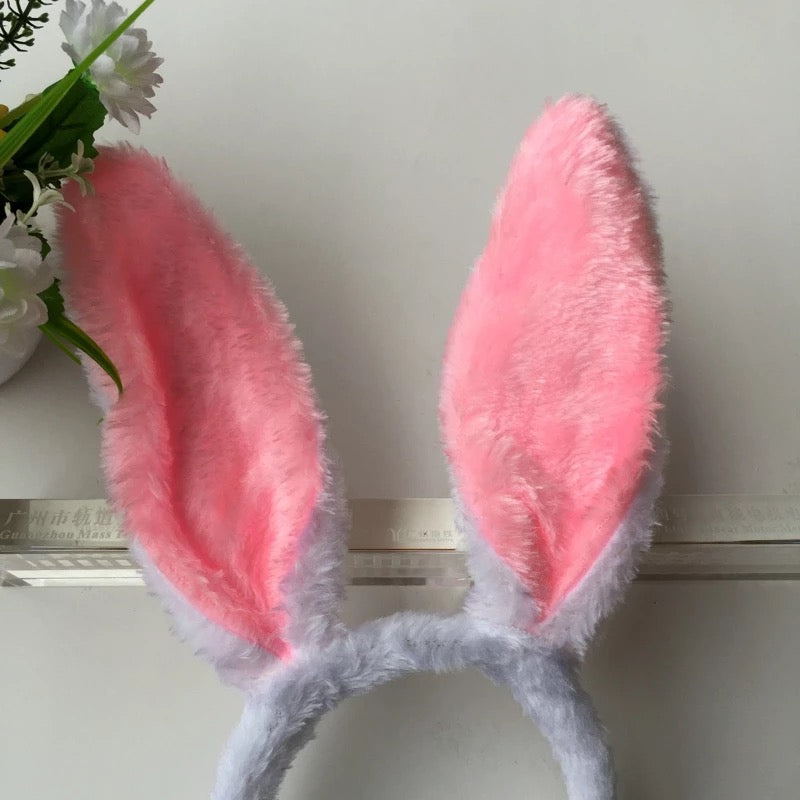 DDLGVERSE Fur Bunny Ears Close Up 