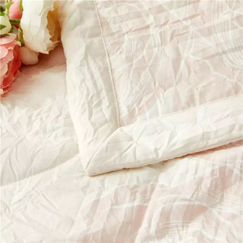 Character Quilted Bed Linen