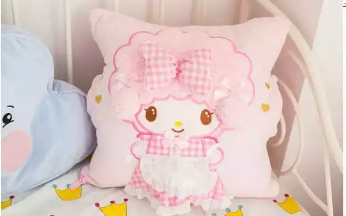 DDLGVERSE My Melody Cushion and Blanket Set Sheep